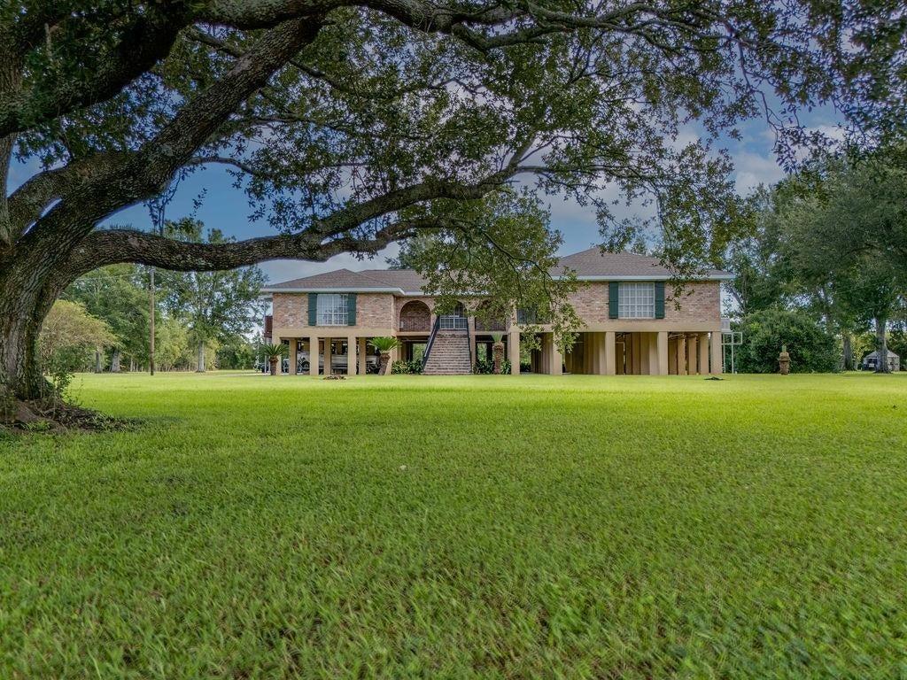 381 Highridge Drive — photo