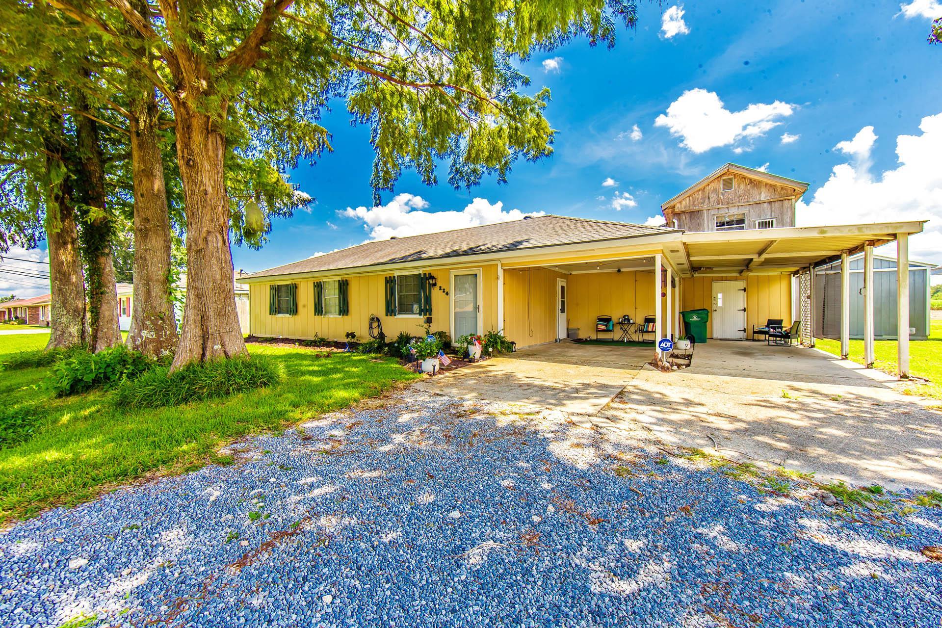 224 Half Oak Drive — photo