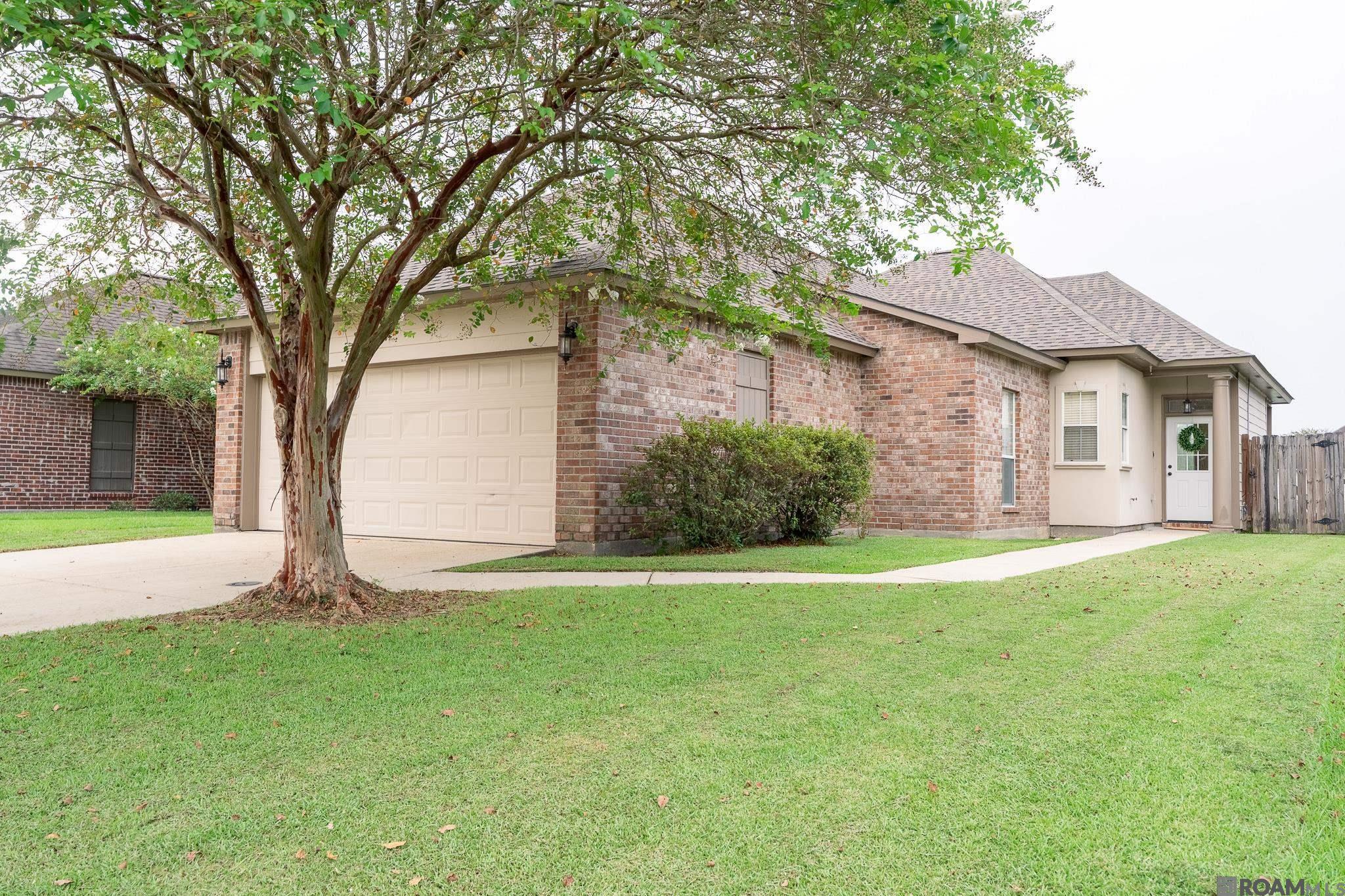 8977 Lake Mist Ave — photo