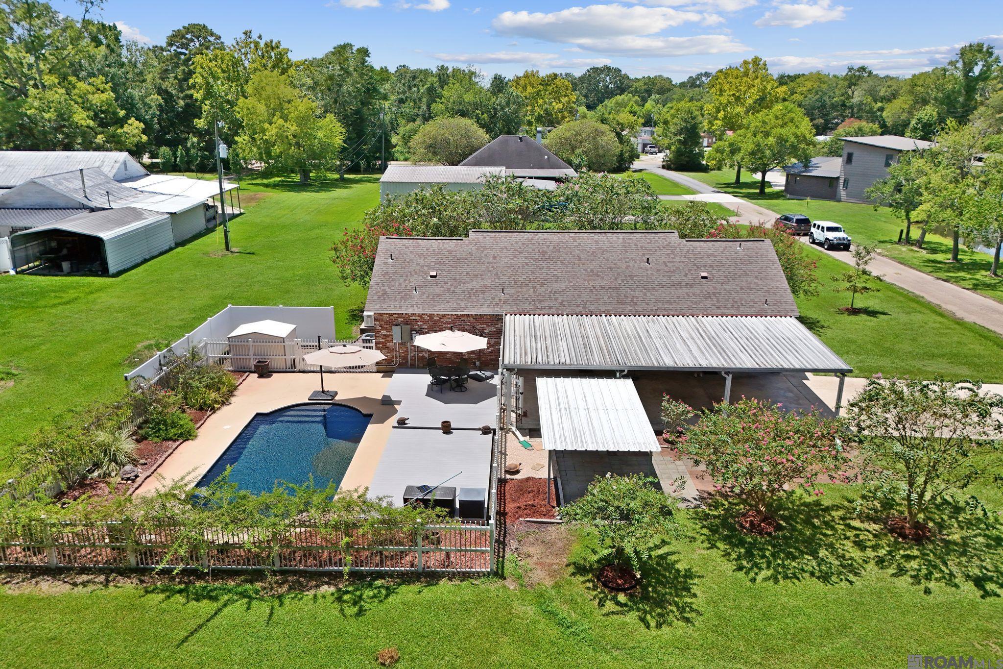 9959 Elliot Rd — photo