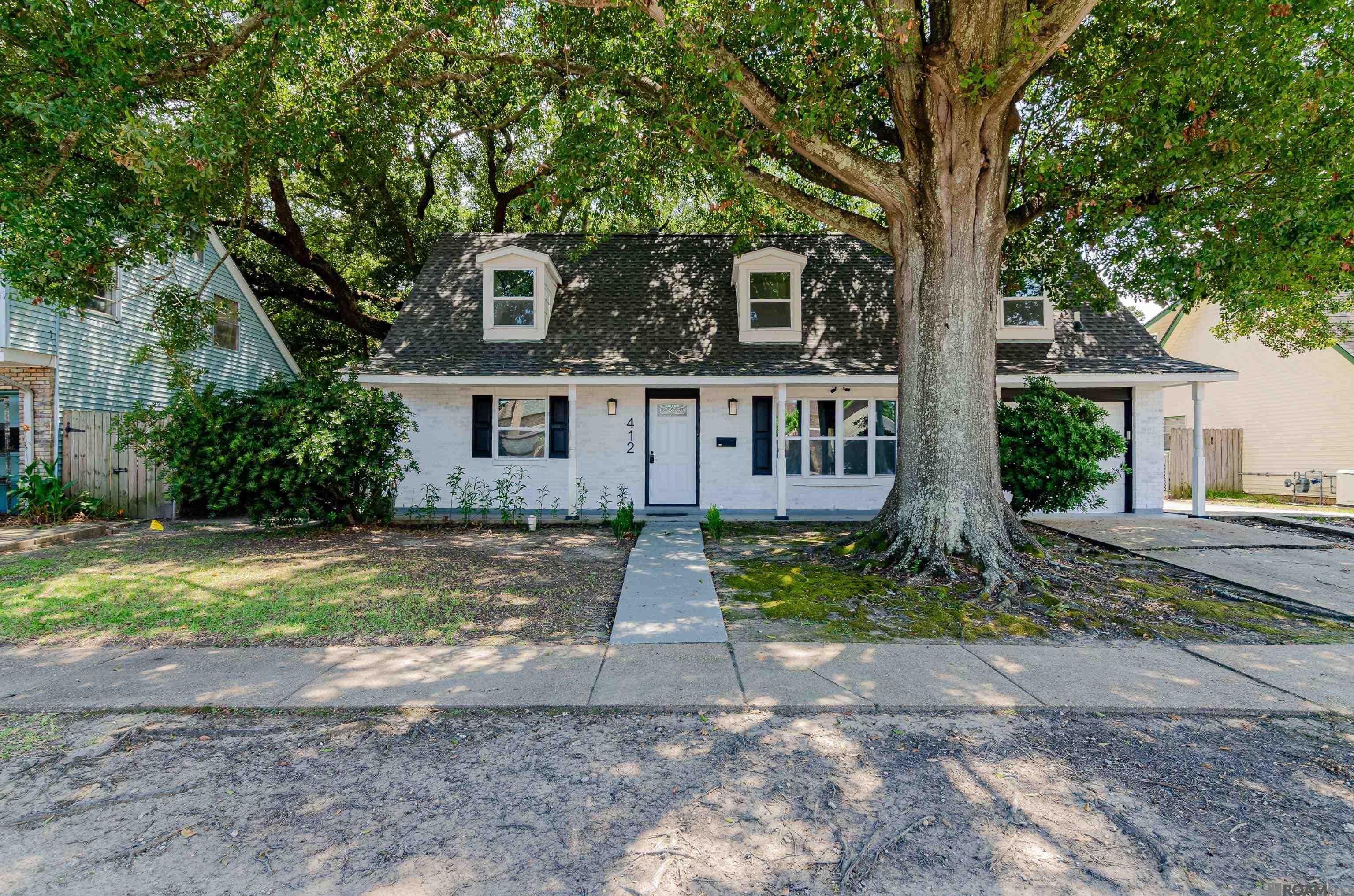 412 Fairway Dr — photo