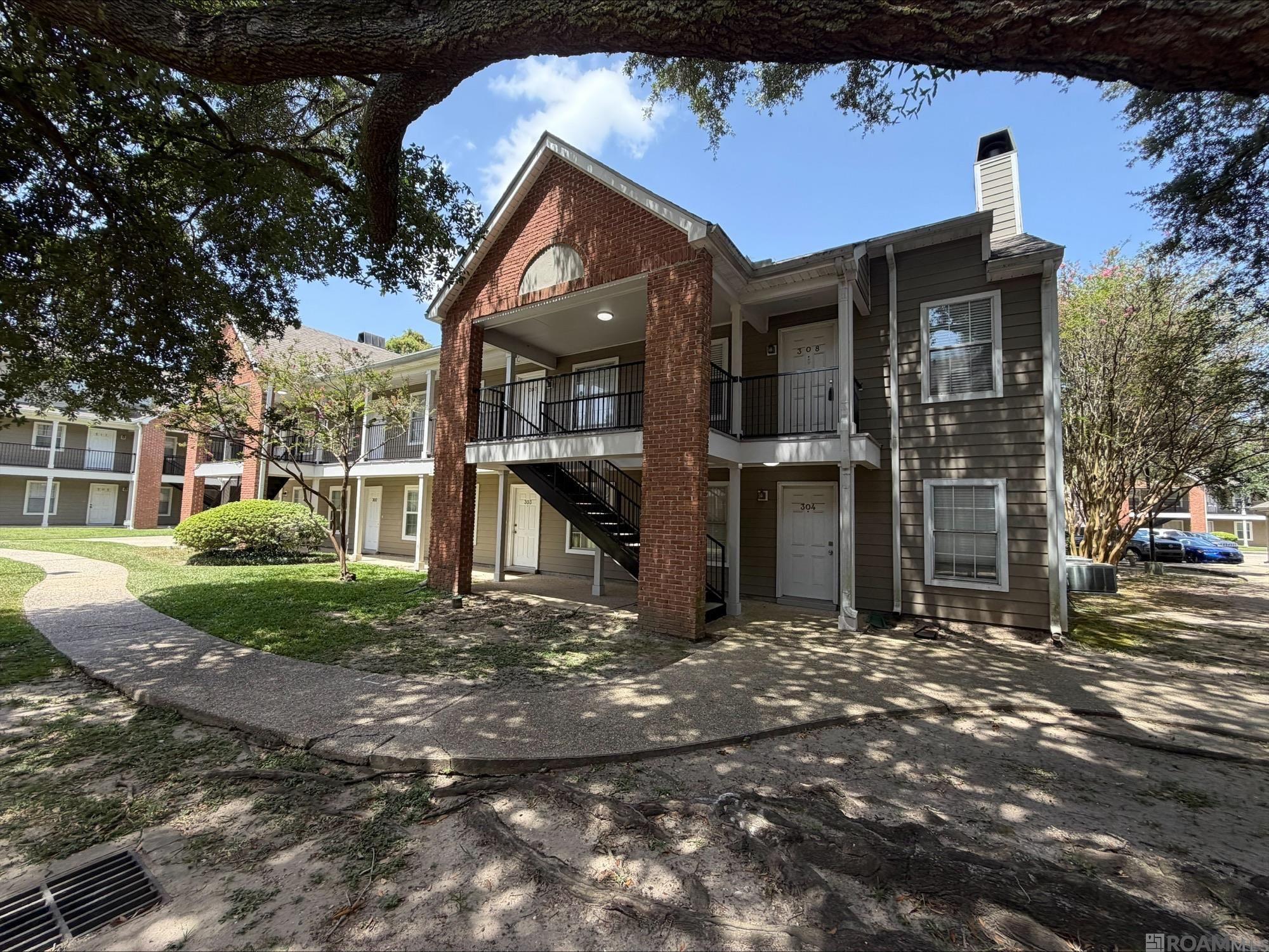 141 E Boyd Dr #308 — photo