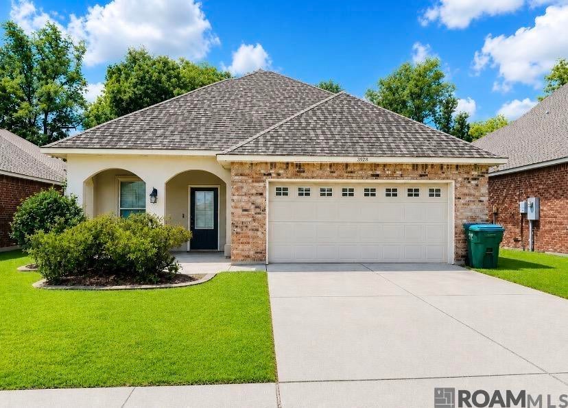 4725 Belle Vue Dr — photo