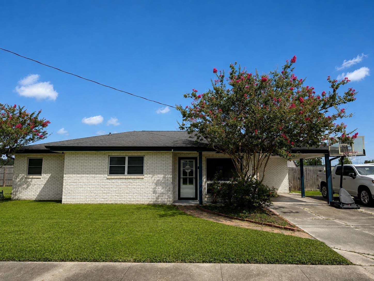 114 Bellaire Drive — photo