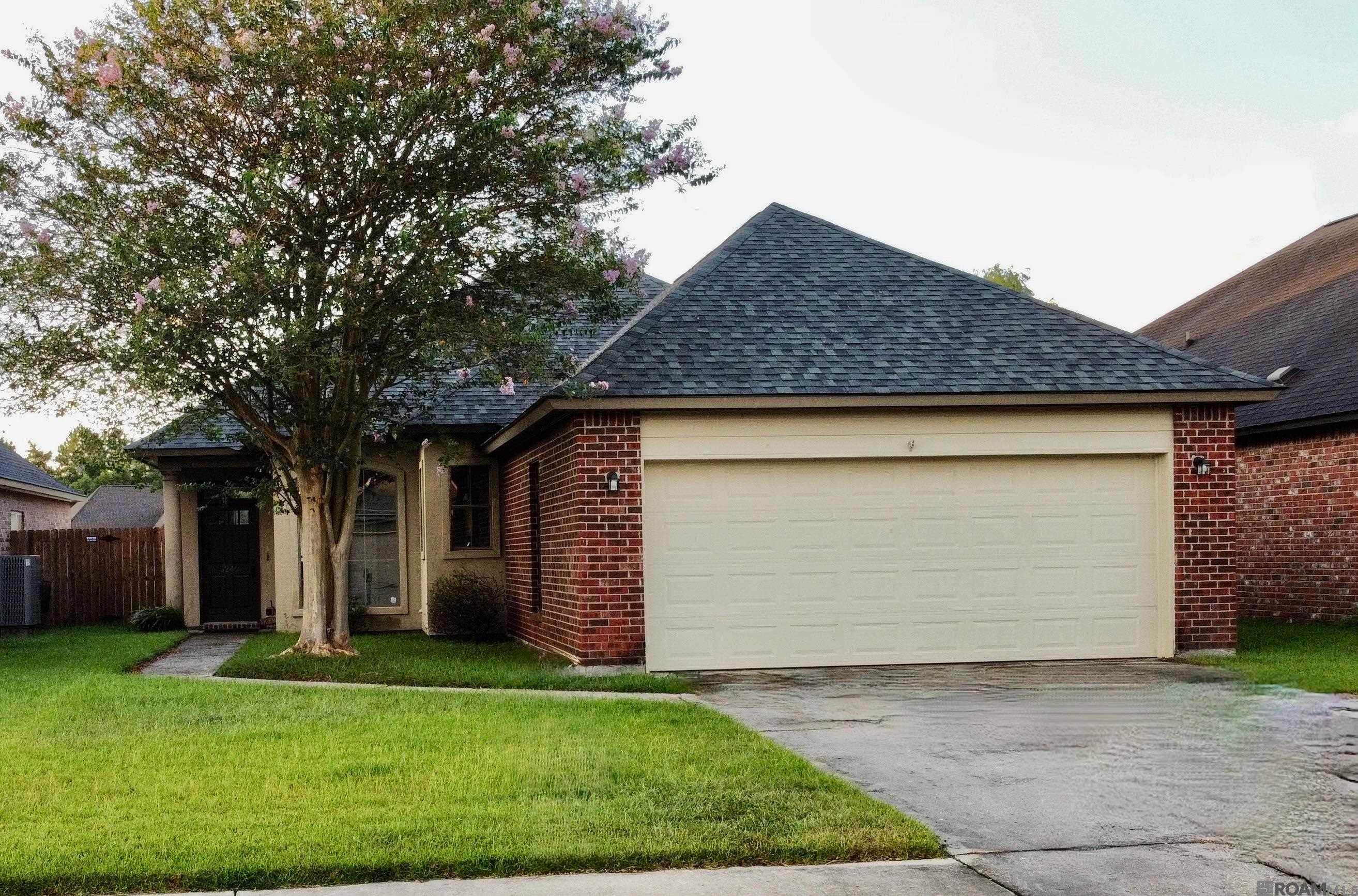 3244 Southlake Ave — photo