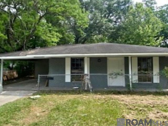 5756 Byron St — photo