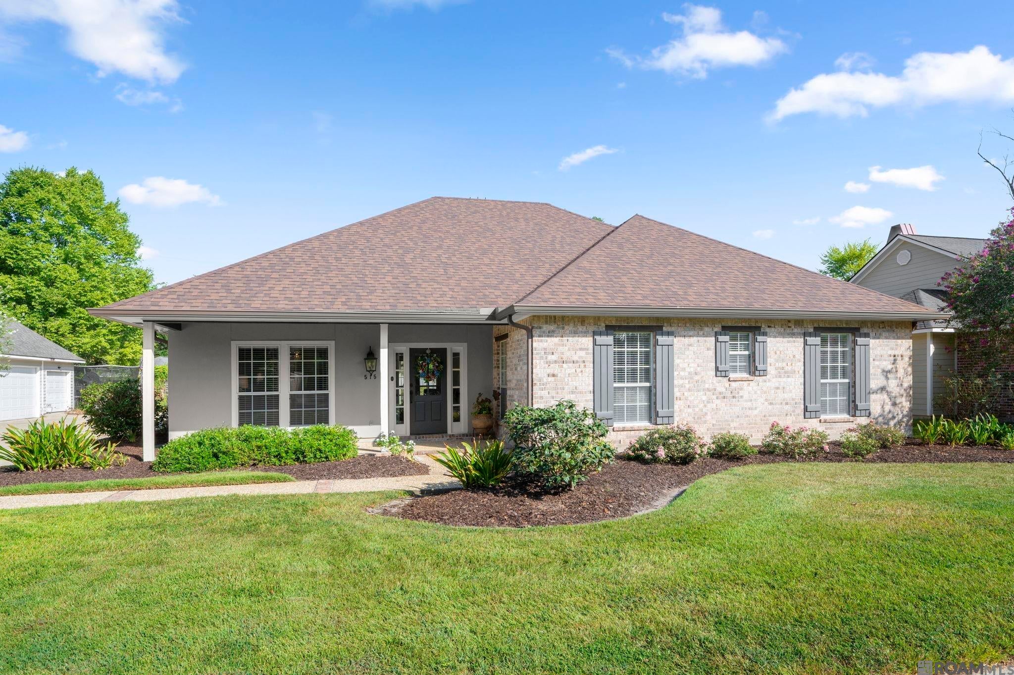 515 Pastureview Dr — photo