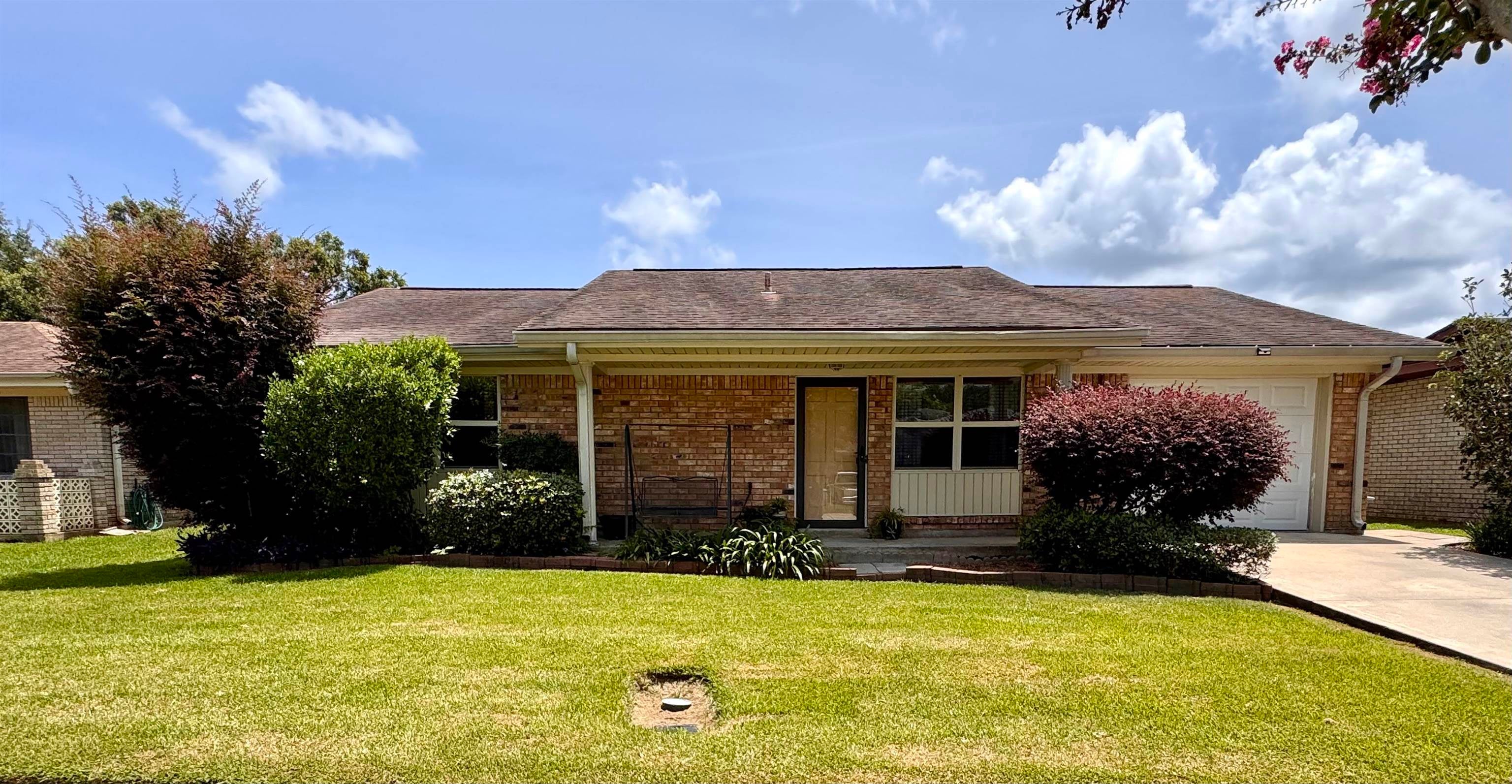 1808 Elk Street — photo
