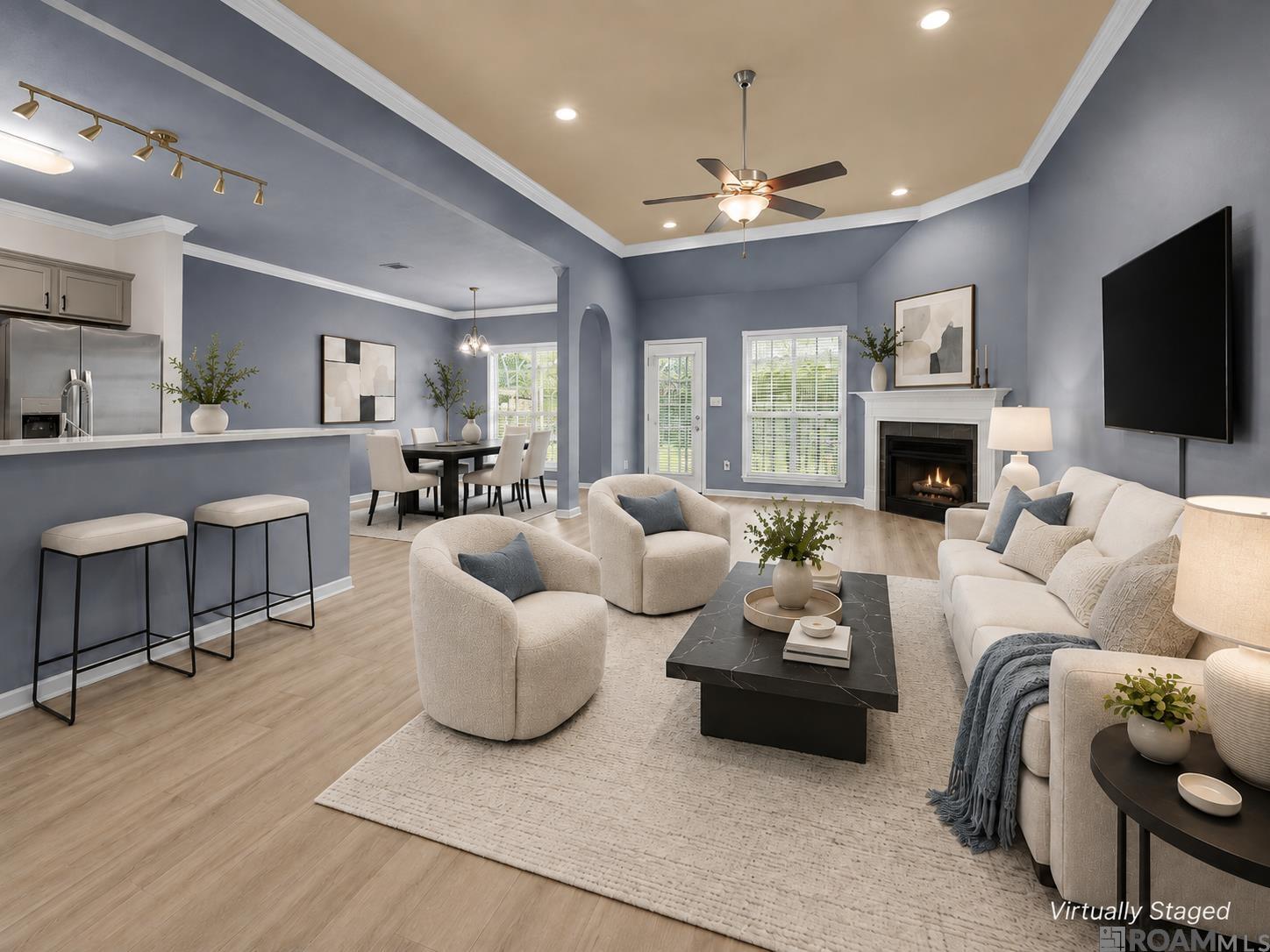 10064 Park Ridge Dr — photo