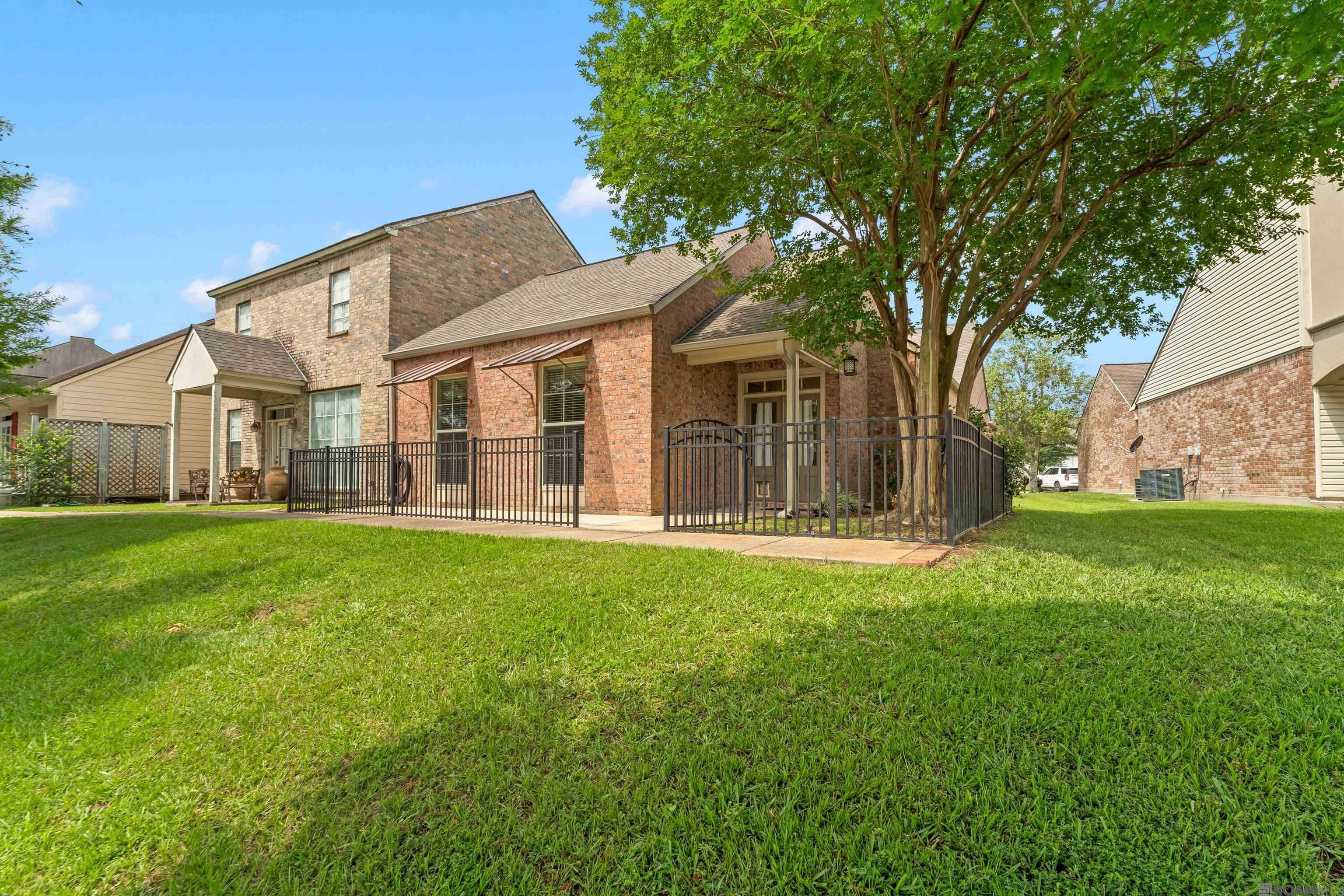 1310 Lake Pointe Ave — photo
