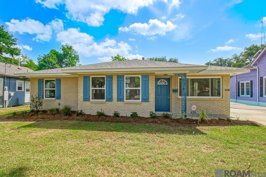 1511 Fairmont St — photo