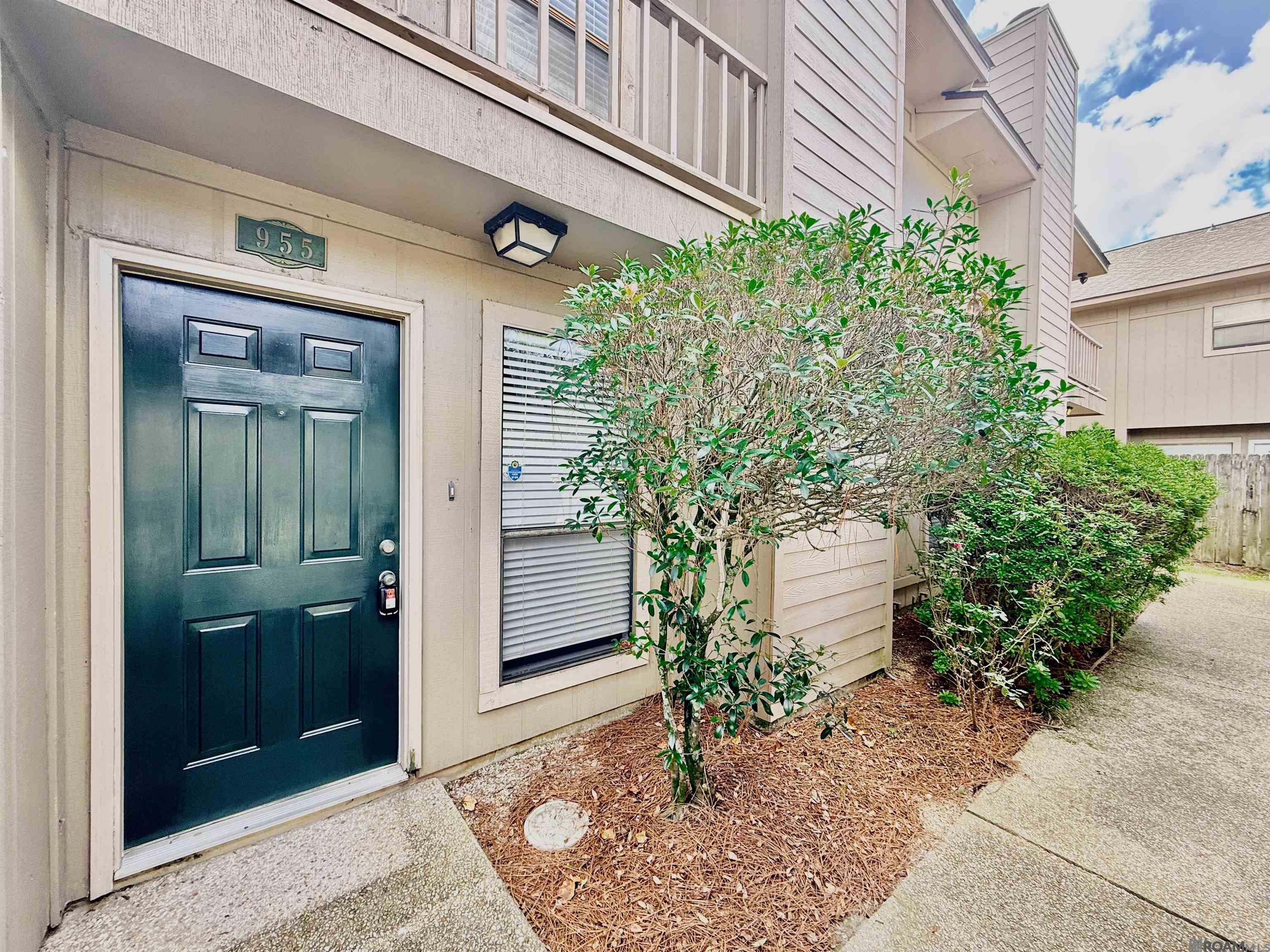 955 Ridgepoint Court, Baton Rouge, LA 70810