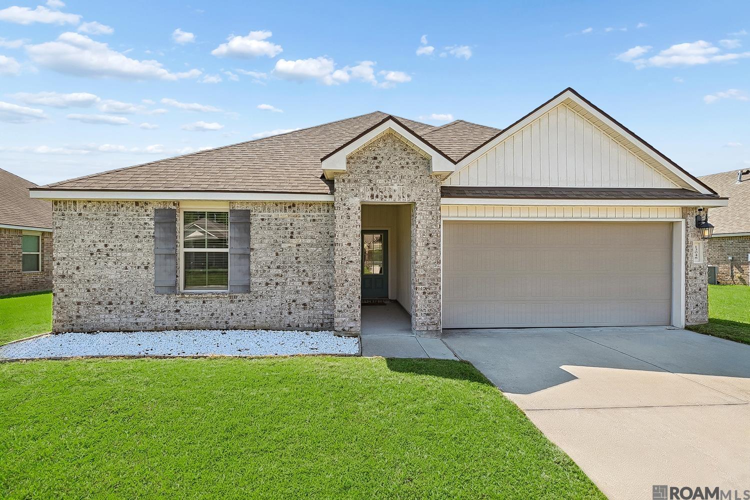 13048 Fowler Dr — photo