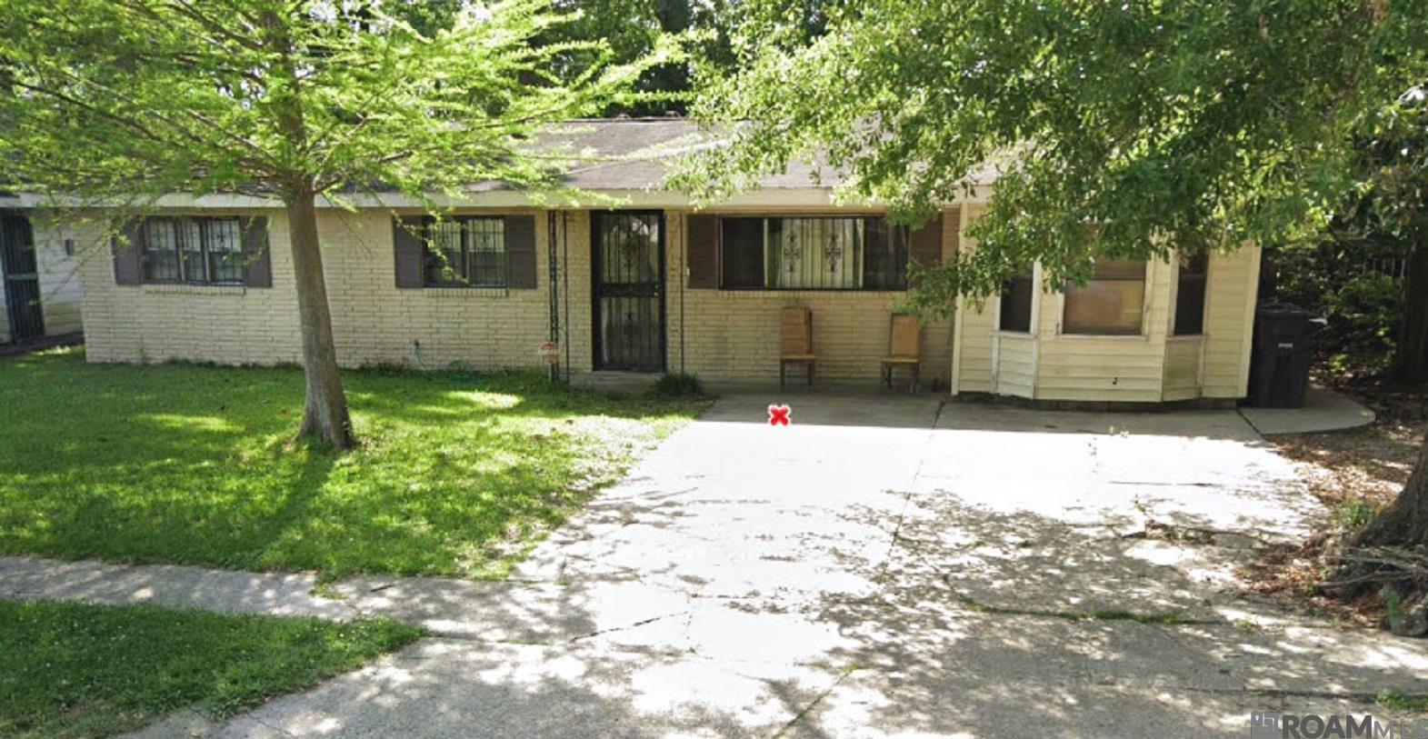 6421 Landis Dr — photo