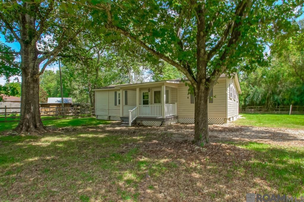 33872 Courtney Ln — photo