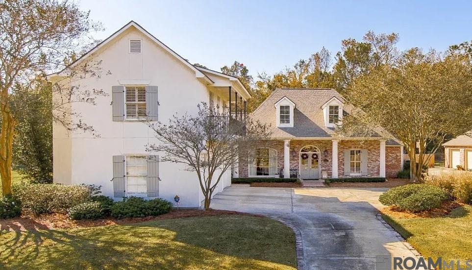 3232 Plantation Ct — photo