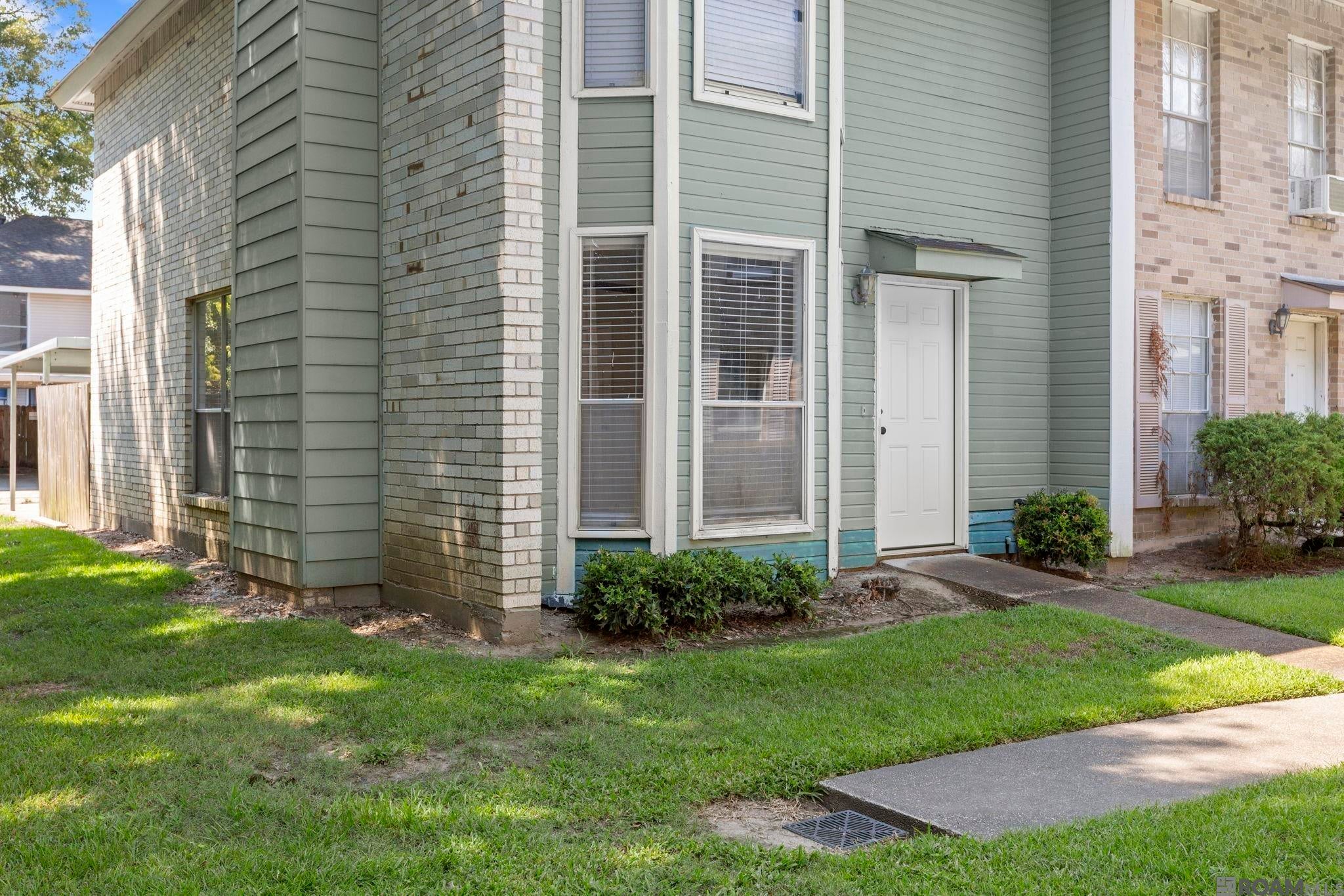 1793 Blvd De Province #D — photo