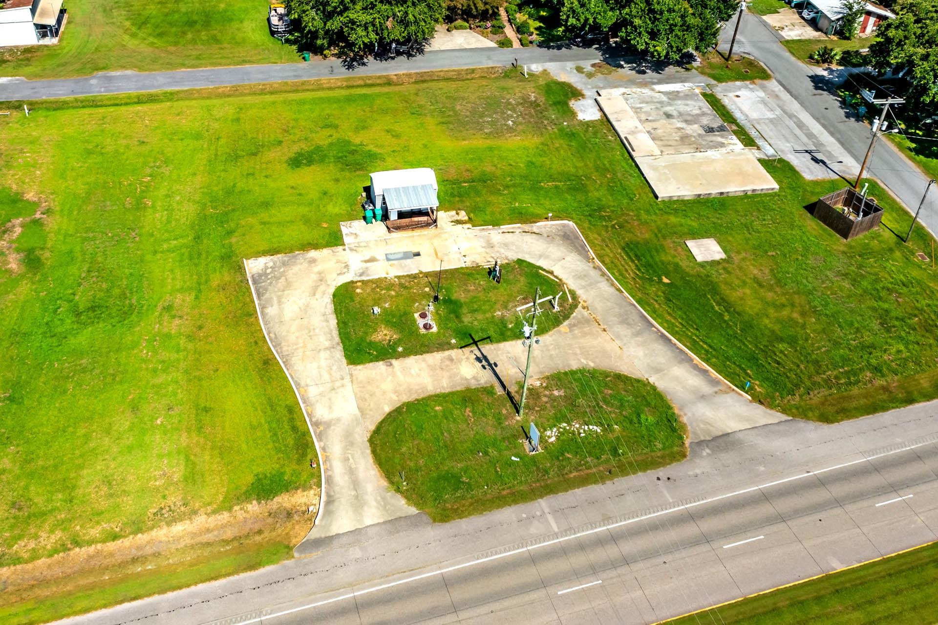 1838 South Alex Plaisance Boulevard — photo