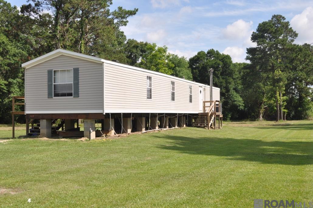 44036 Loop Rd — photo