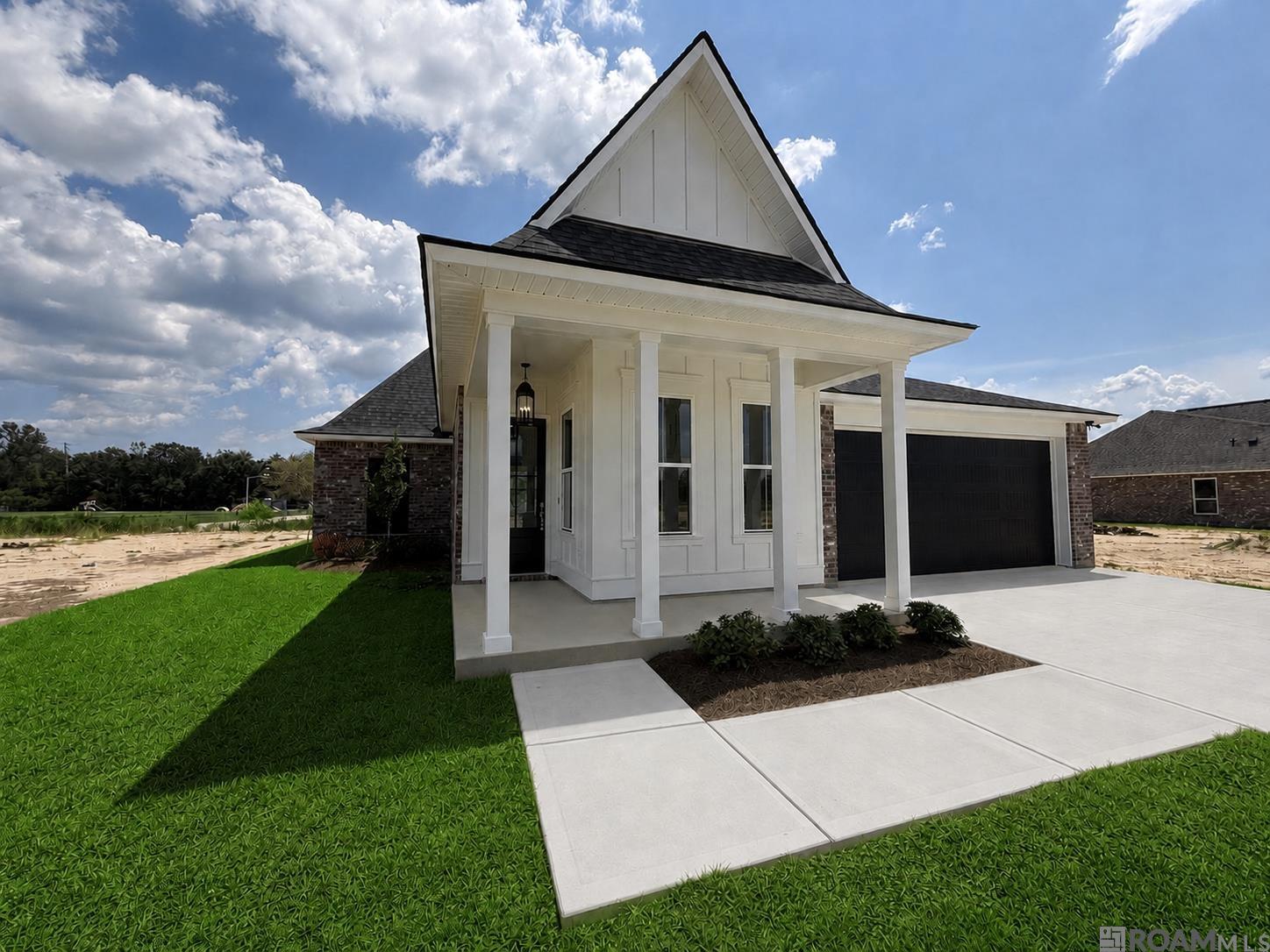 29445 Northlake Drive — photo