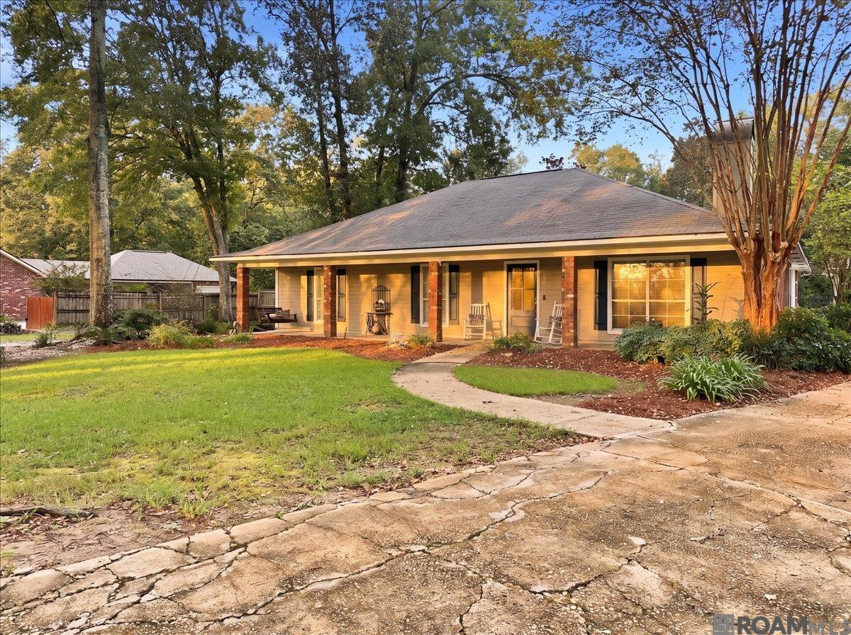 7511 Bear Cave Dr — photo