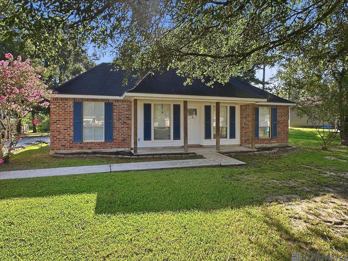 36050 Cheray Dr — photo
