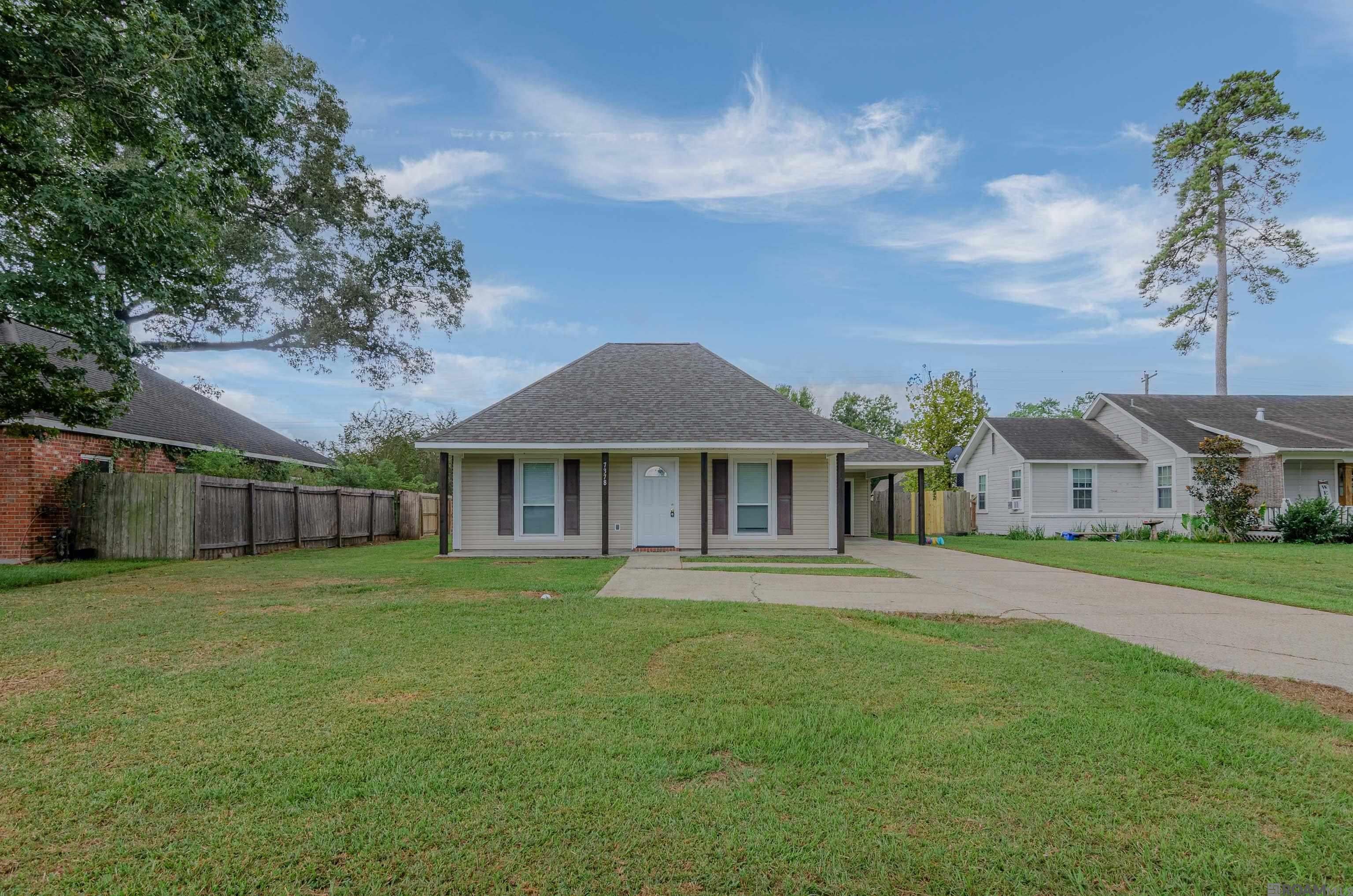 7378 Robinson Dr — photo