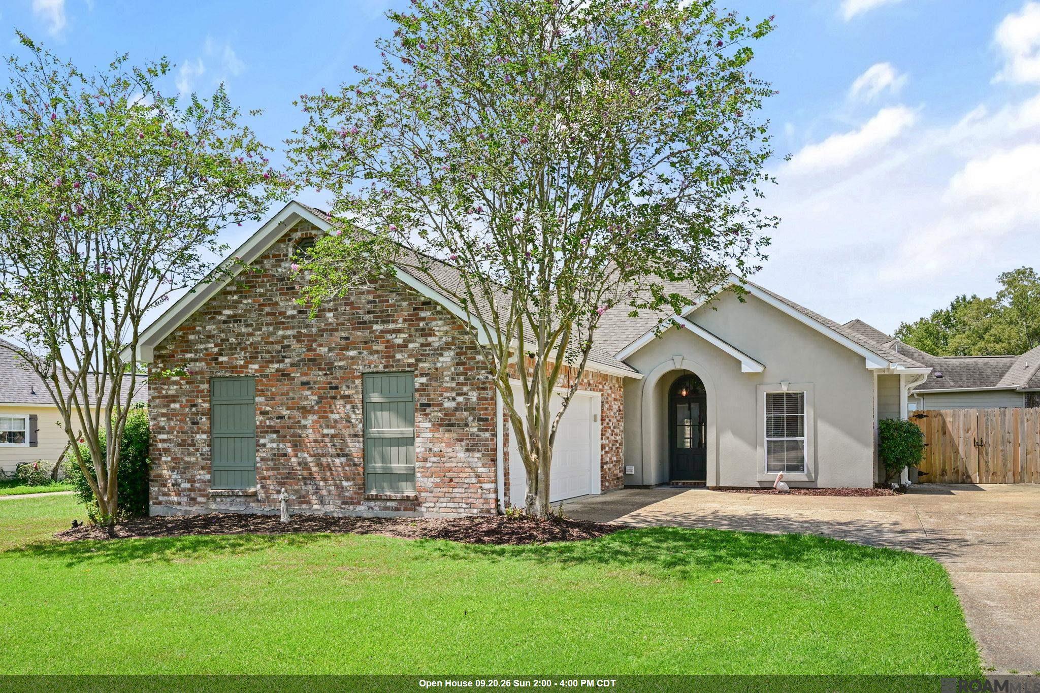 17851 Lake Azalea Dr — photo