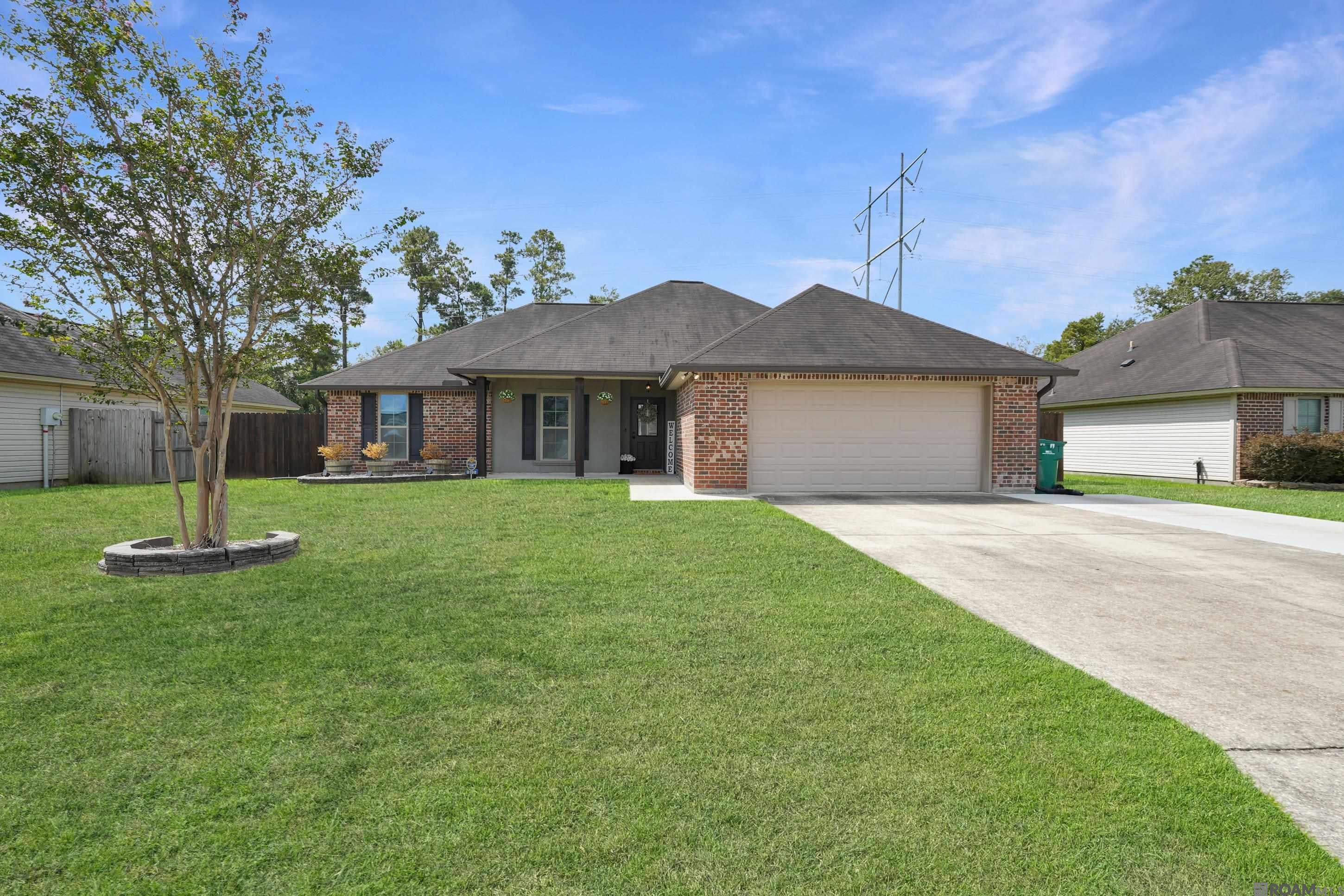 9198 Cypress Lake Dr — photo