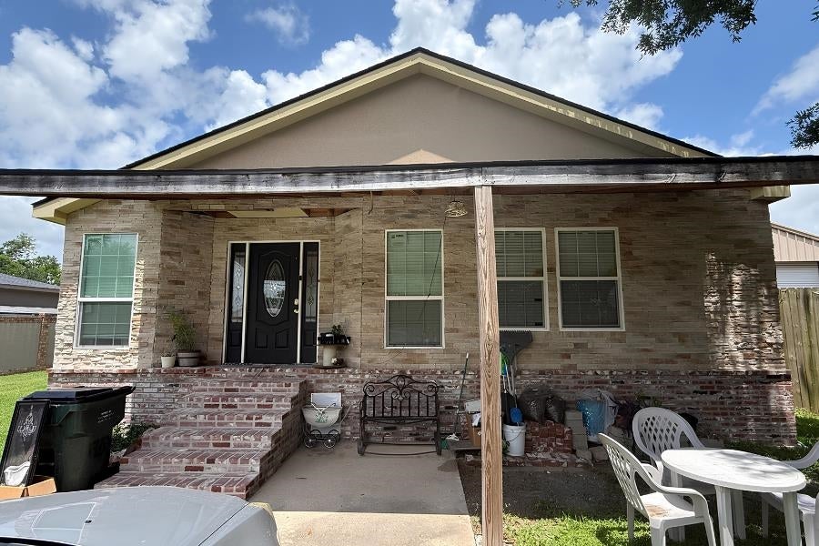 1753 Acadian Dr — photo