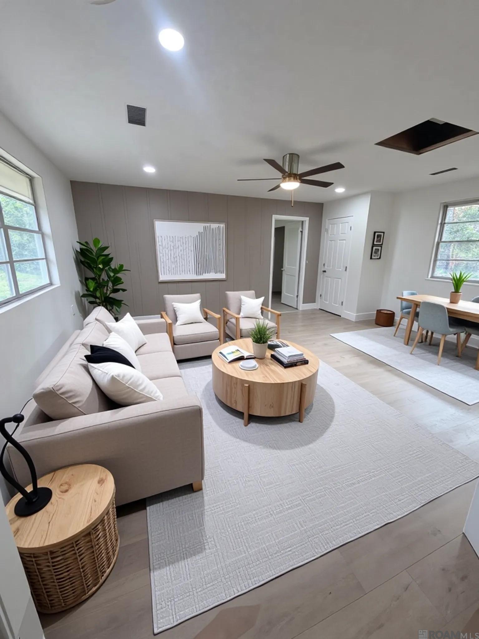 6720 Avocado Dr — photo