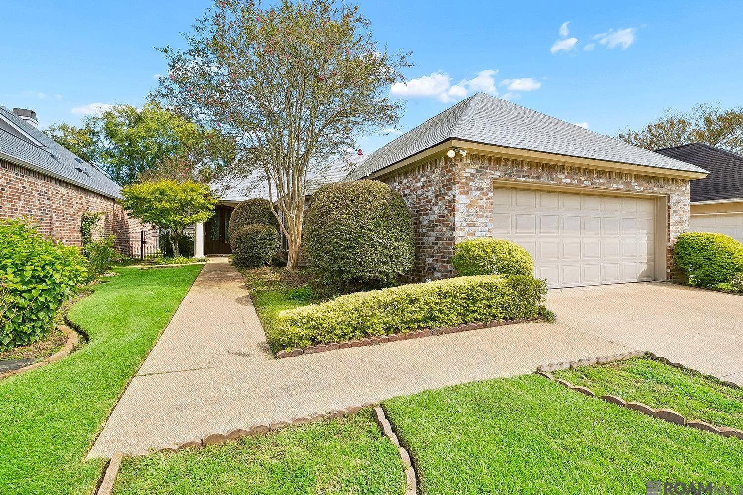 5839 Glen Cove Dr — photo