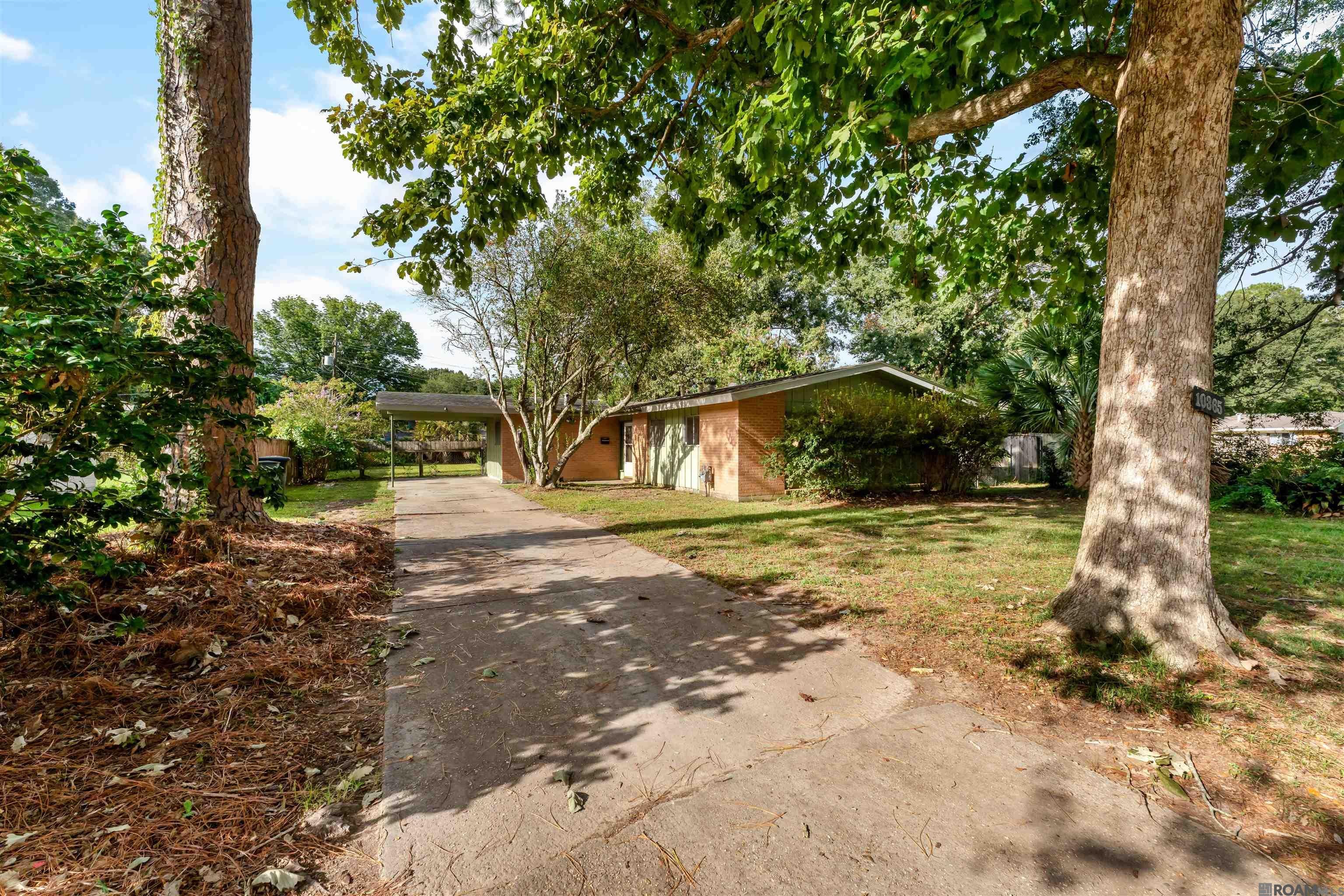 10365 Cedarlane Dr — photo