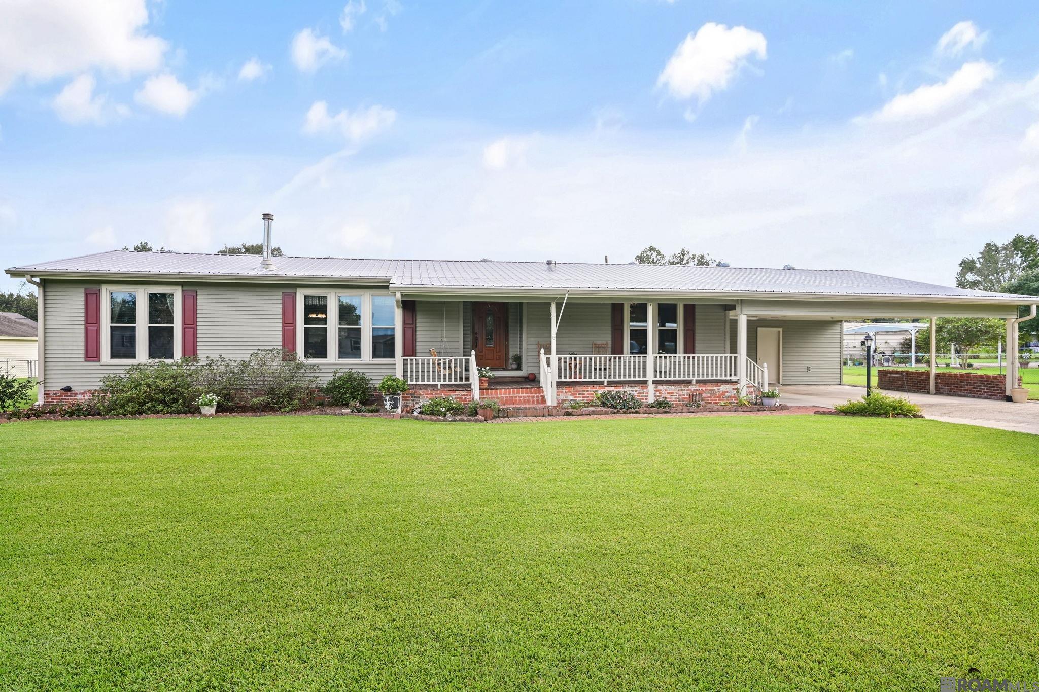 38449 Charleston Rd — photo