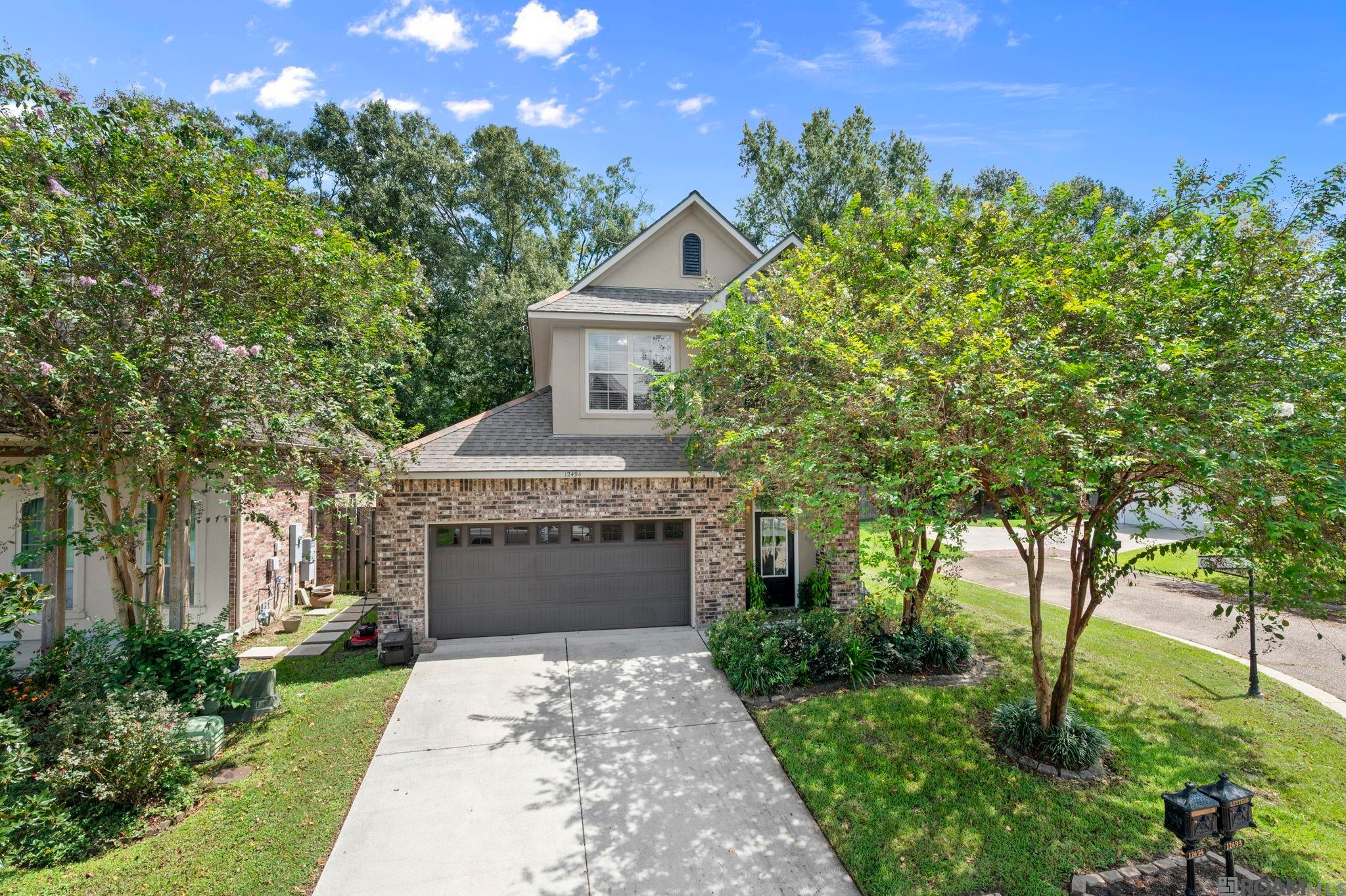 12494 Chartres Dr — photo