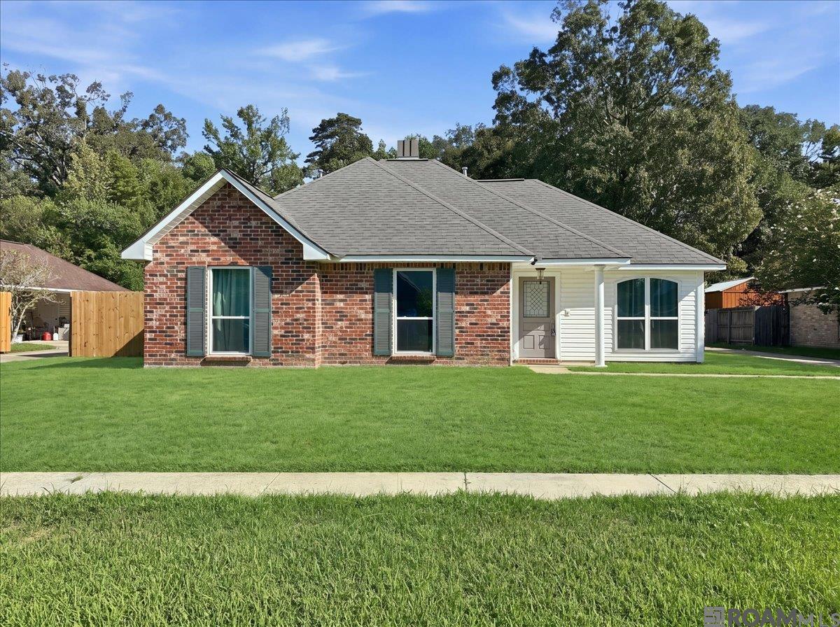8077 Carlton Roberts Blvd — photo