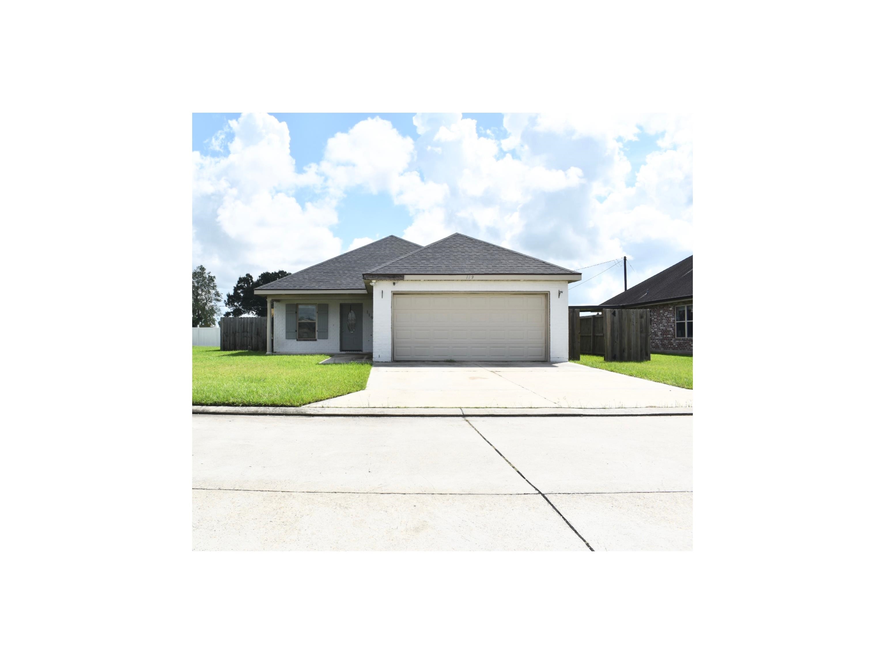119 Darwen Drive — photo
