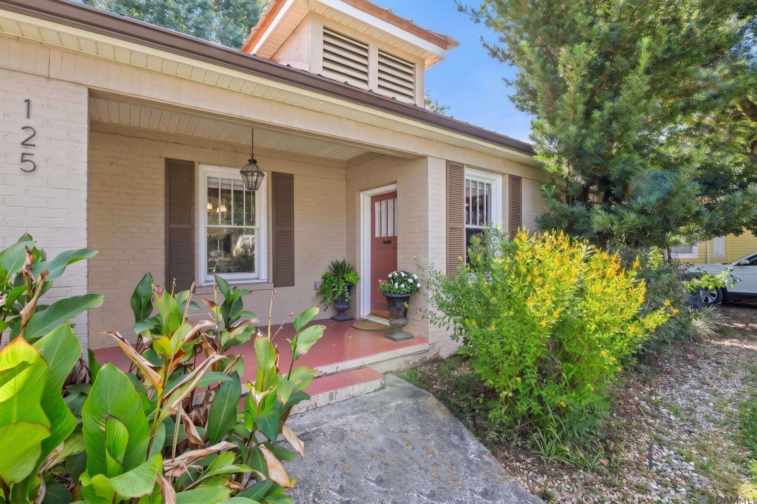 125 Hearthstone Dr — photo