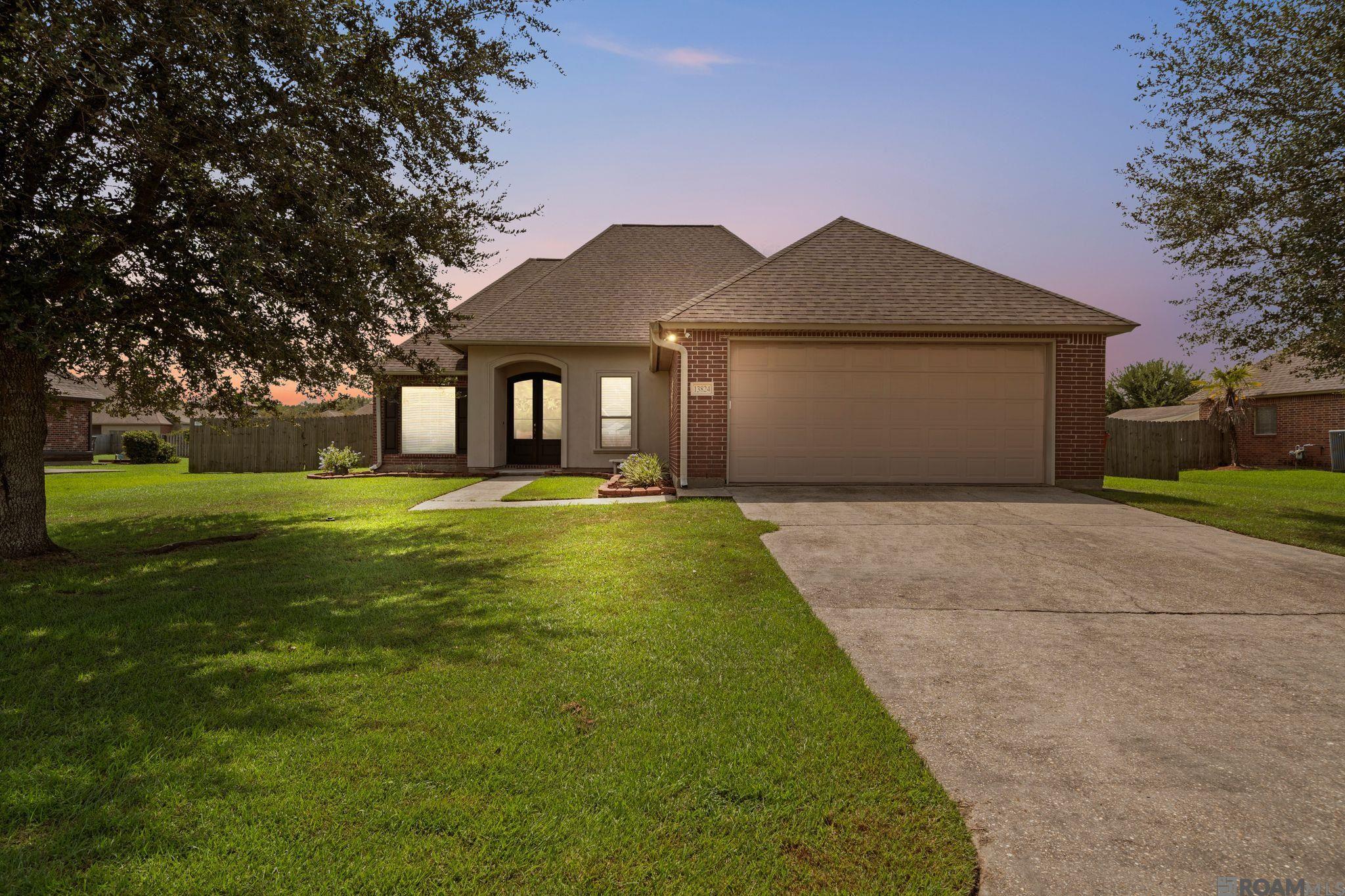 13824 Parkway Dr — photo