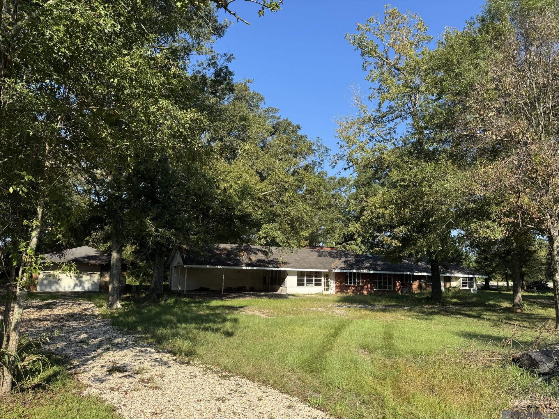 9178 Hooper Rd — photo