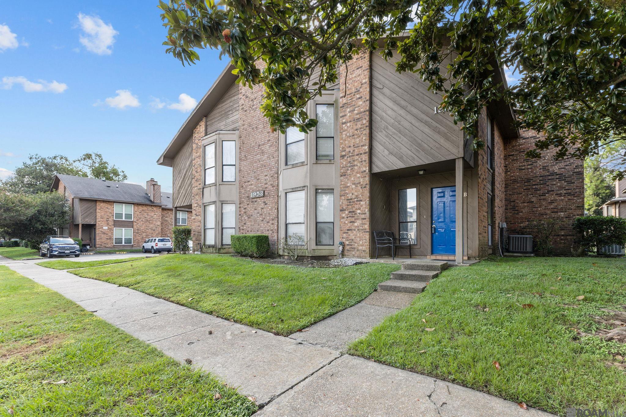 1953 S Brightside View Dr #B — photo