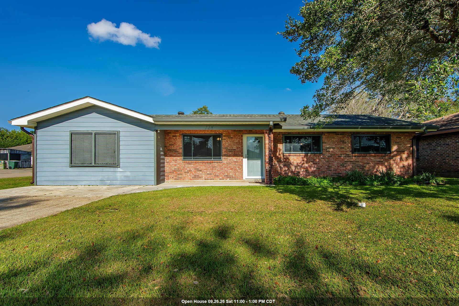 128 St Agnes Drive — photo