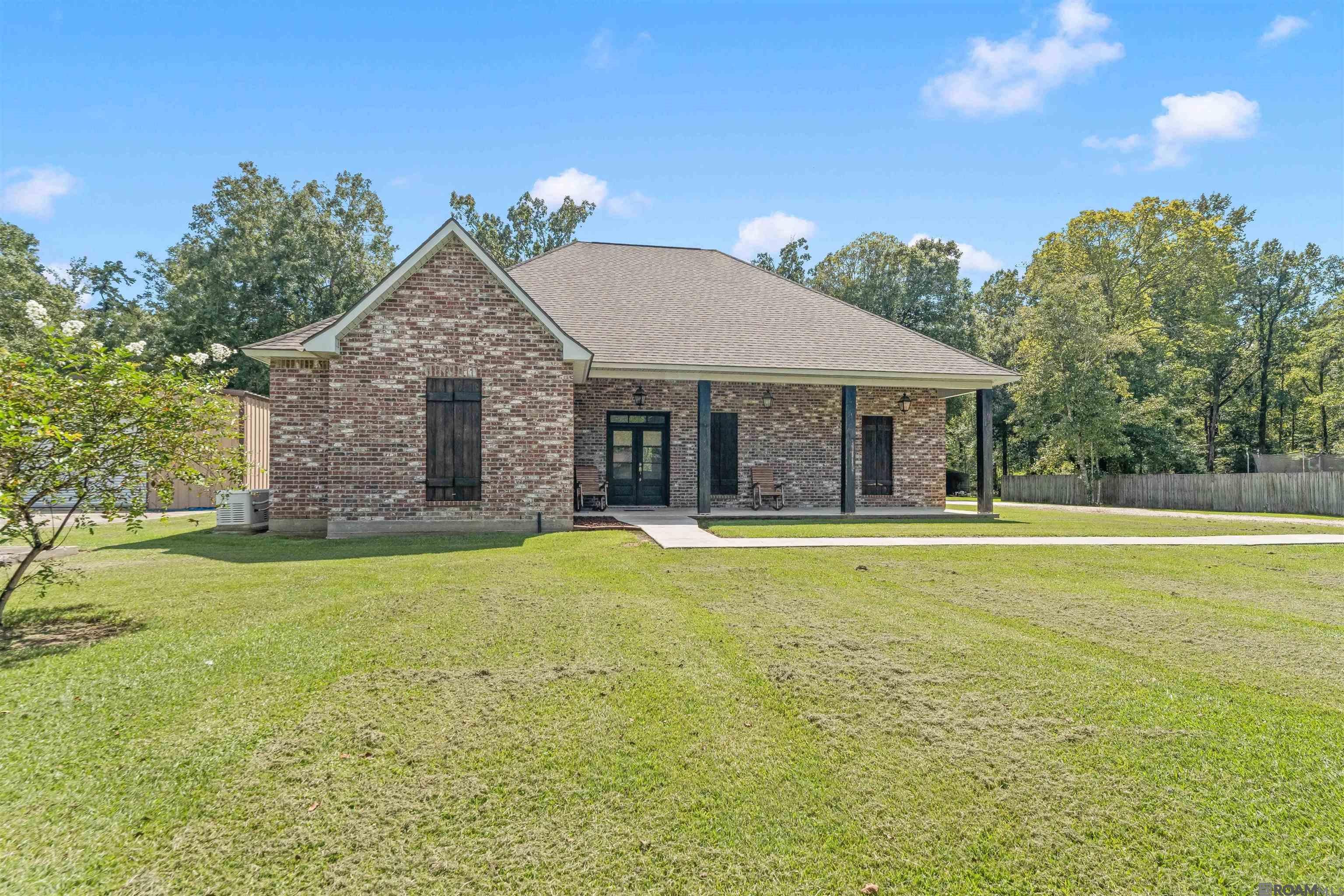 9508 W Blount Rd — photo