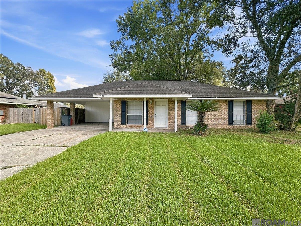 10131 Buttercup Dr — photo