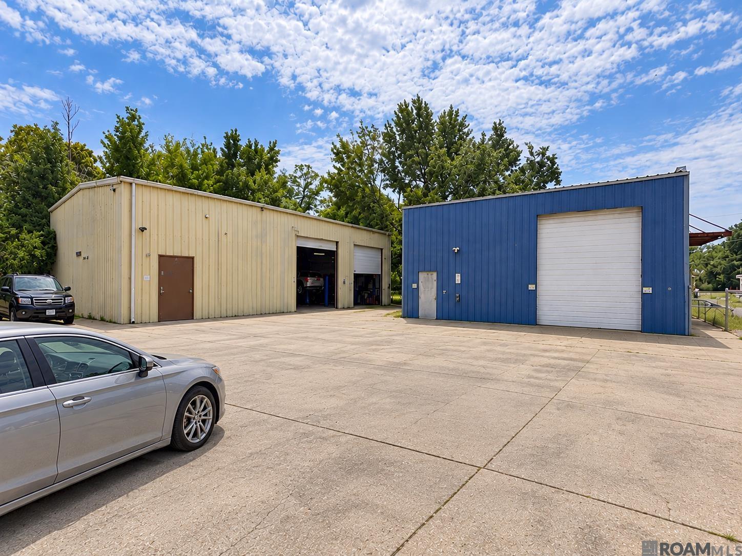 1751 Scenic Hwy — photo