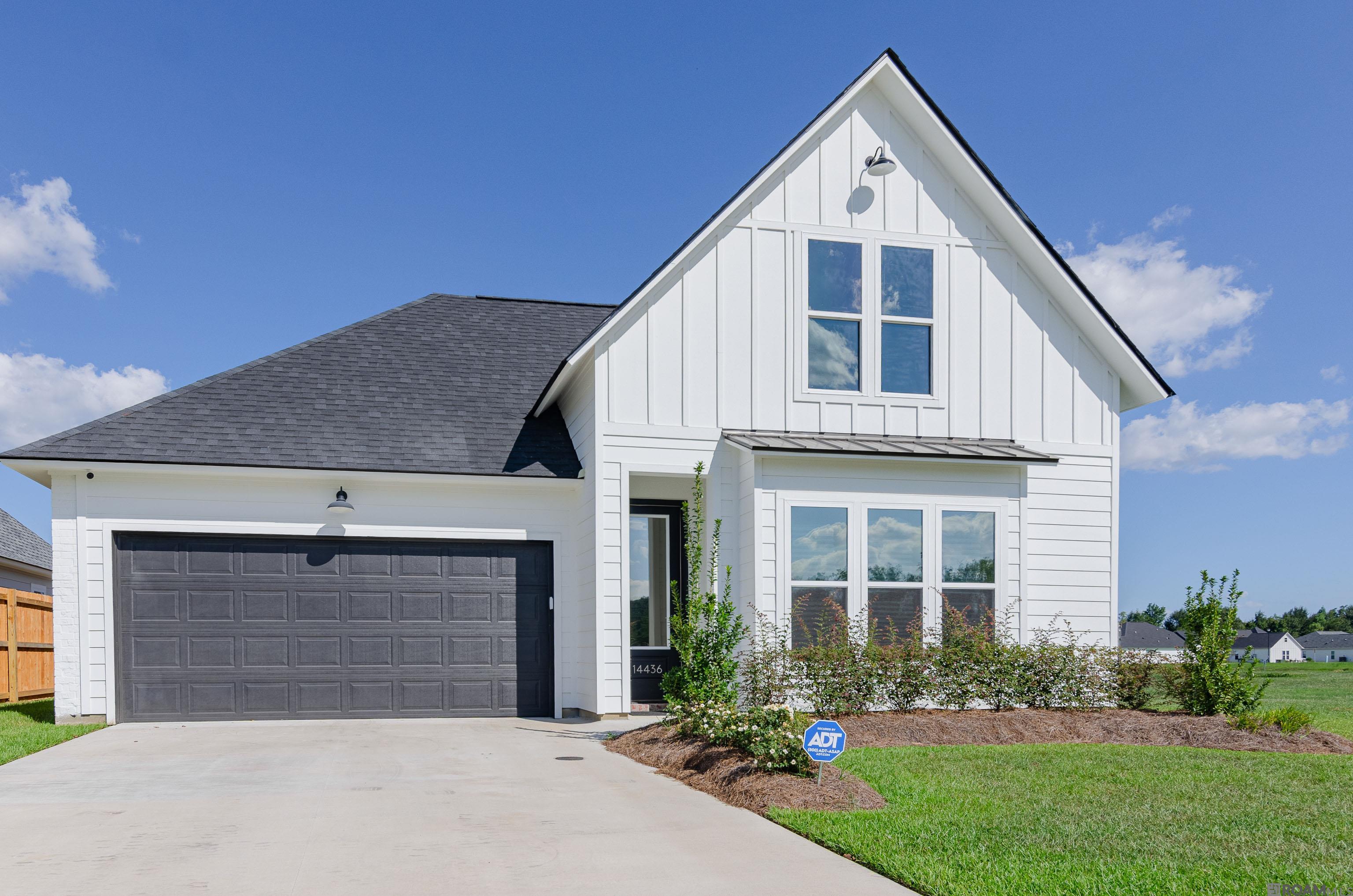 14436 Belle Maison — photo