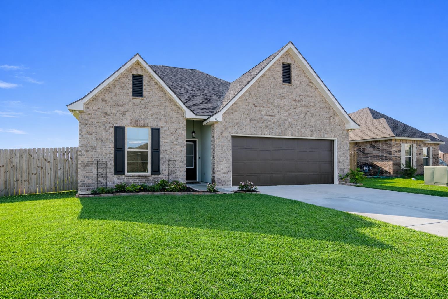 367 Spring Grove Loop — photo