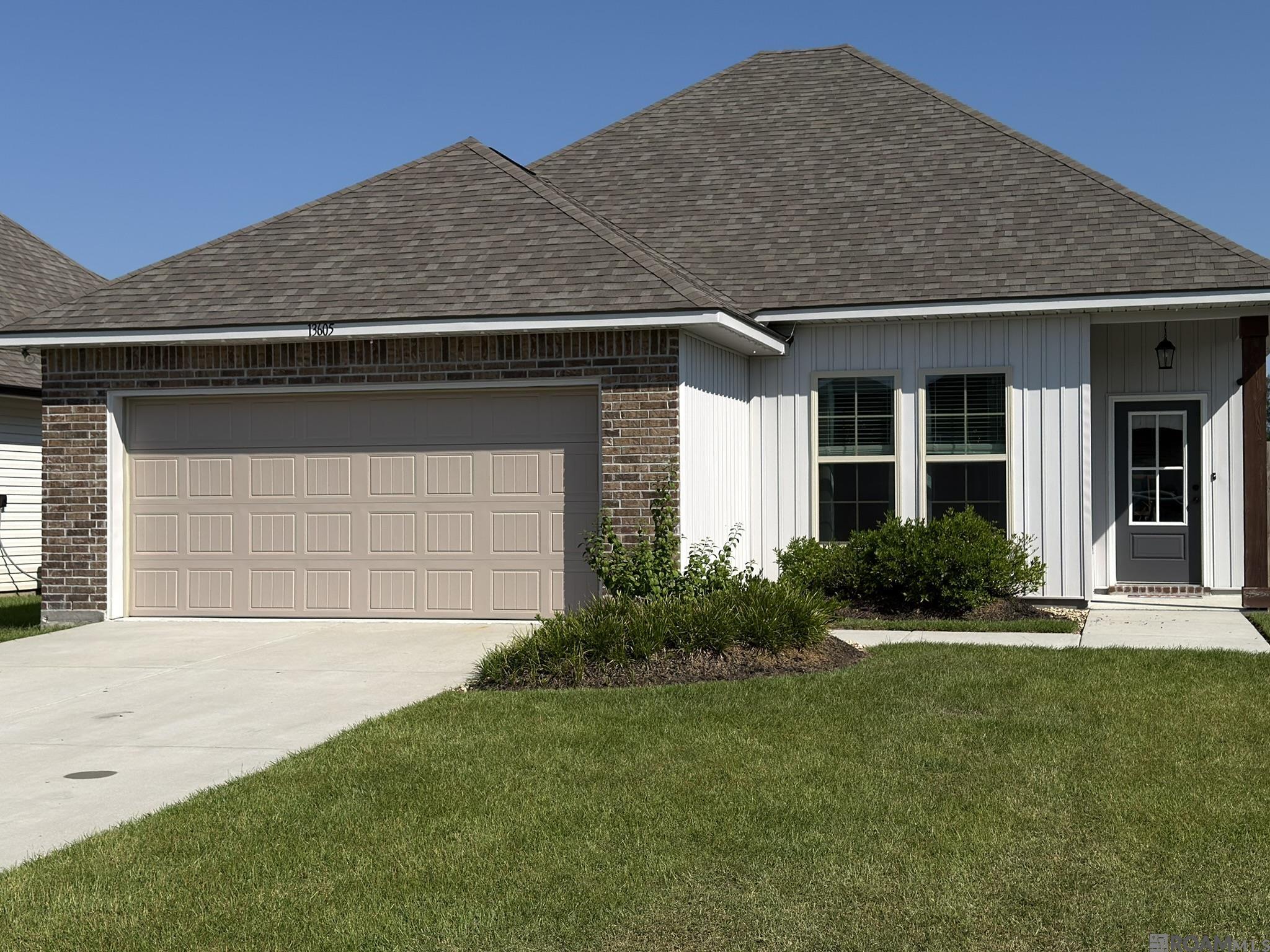 13605 Raghorn Ave — photo