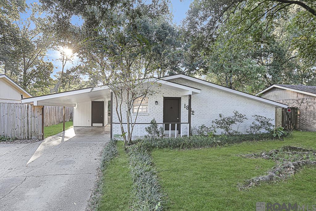 1962 Southland Ct — photo