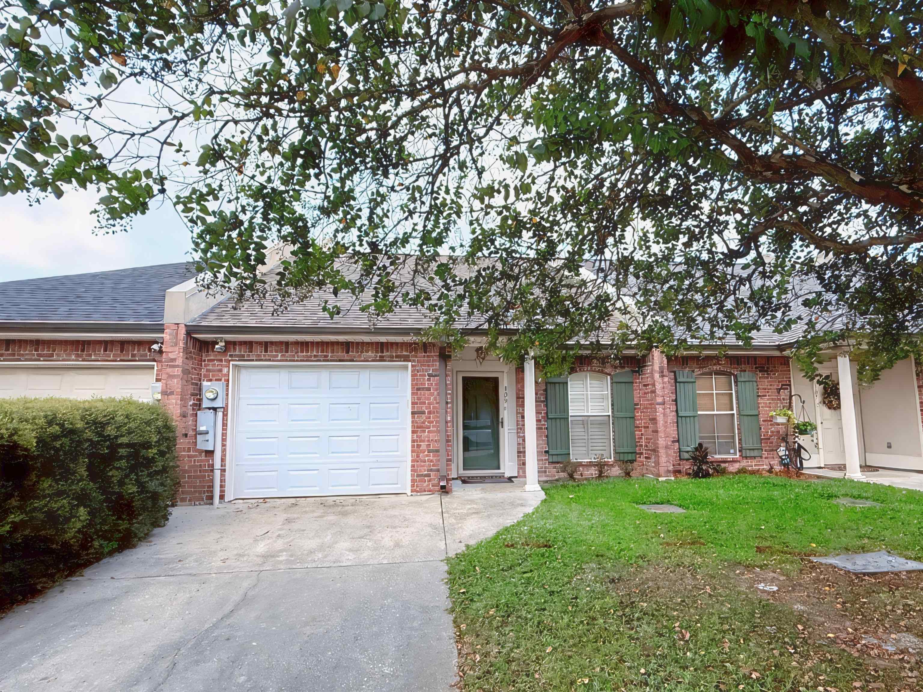 109 Ingleside Dr — photo